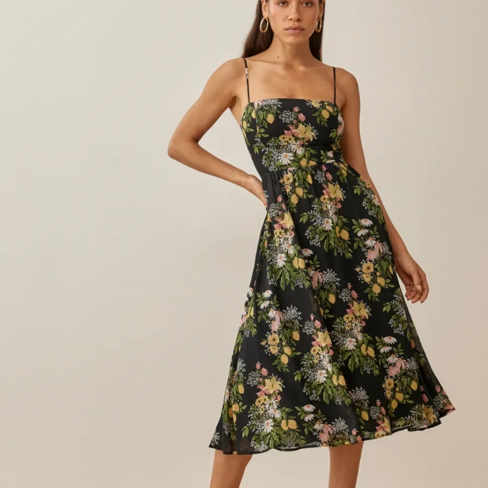 Reformation Rosehip dress in Sicilia (0)